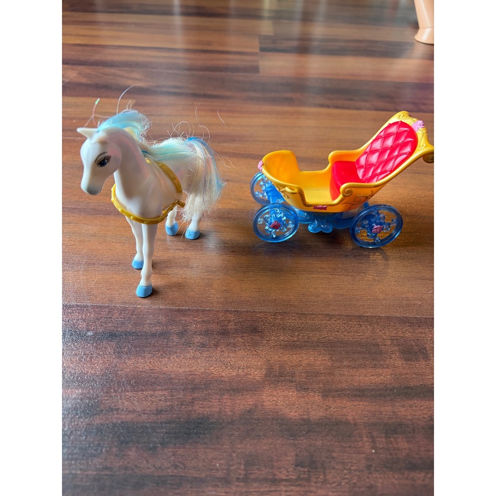 Disney Princess Cinderella White Horse and Royal Carriage Toy Set Blue Mane‎